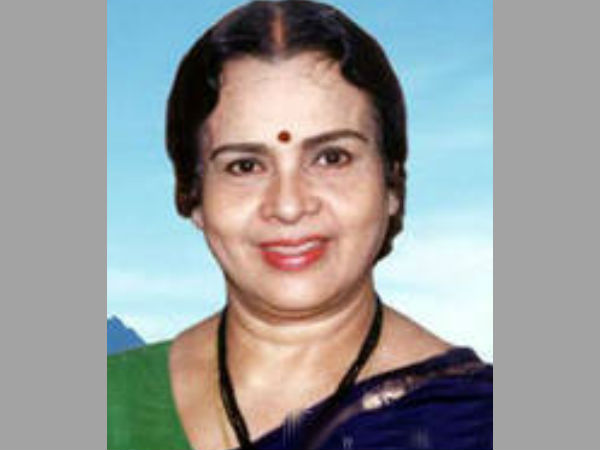 600க்கும் மேற்பட்ட படங்களில்