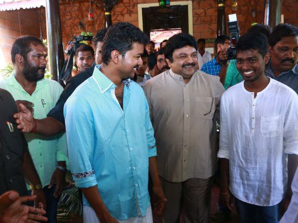 அது சர்ப்ரைஸ்... அது சர்ப்ரைஸ்...