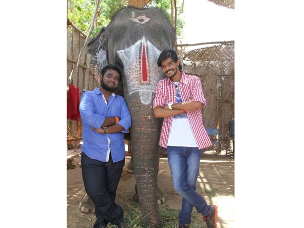 Oviya starring Seeni gets U