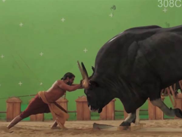 ஹாலிவுட் ஸ்டைலில்...