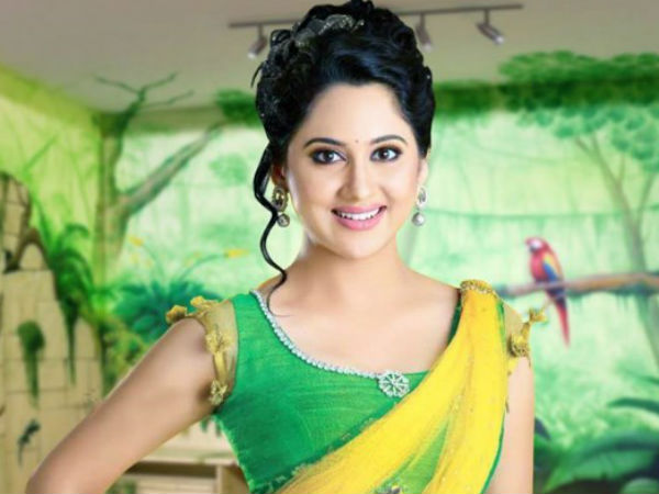 சமூக வலைத் தளங்களில் சமூக வலைத் தளங்களில்