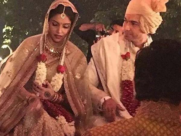 அசின் -ராகுல் சர்மா