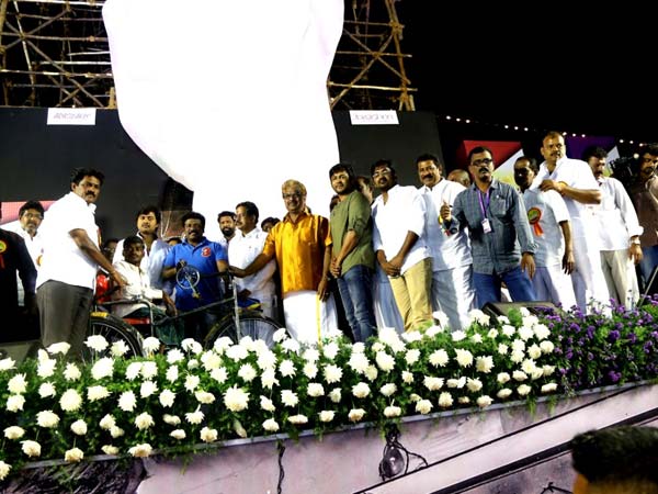 Why Rajinikanth not attended Sholingar meet?