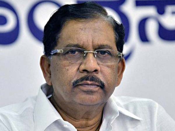 தொழில்துறை அமைச்சர்