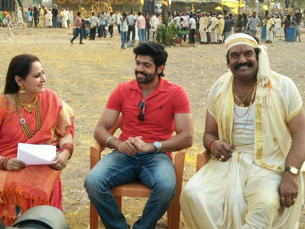 Nepoleon returns to acting