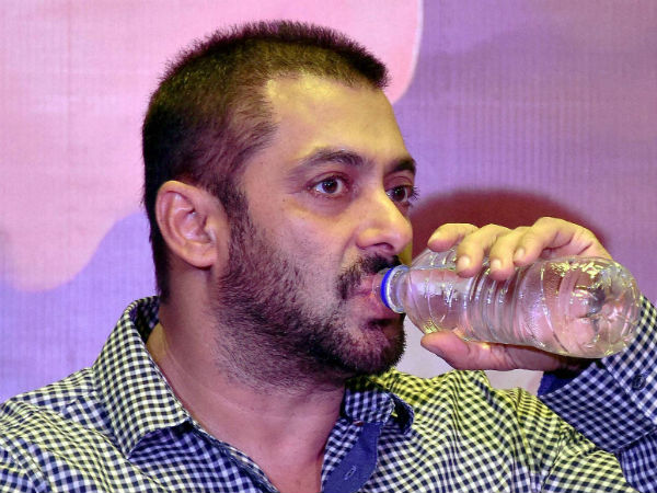 ஒரு வழியாக 