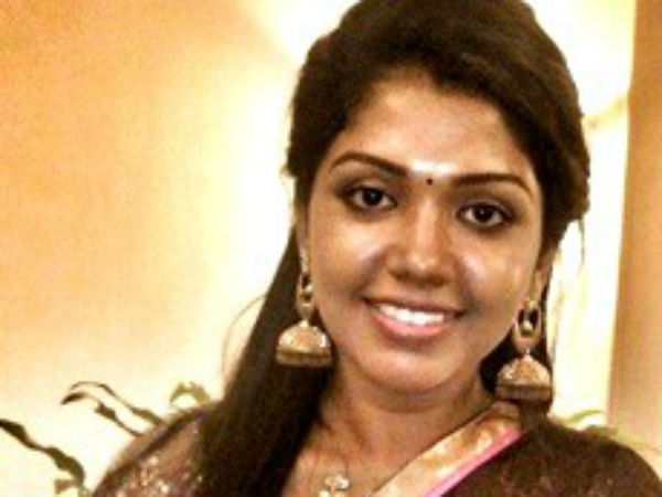 நீலாம்பரி...