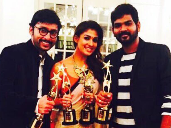 சிங்கப்பூர்