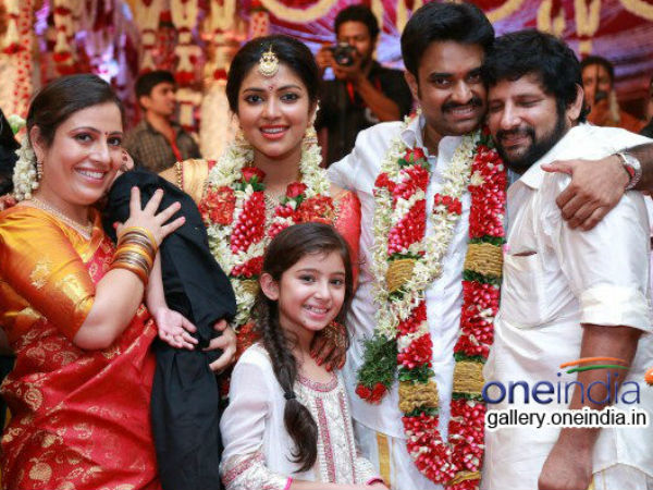 விஜய் - அமலாபால்