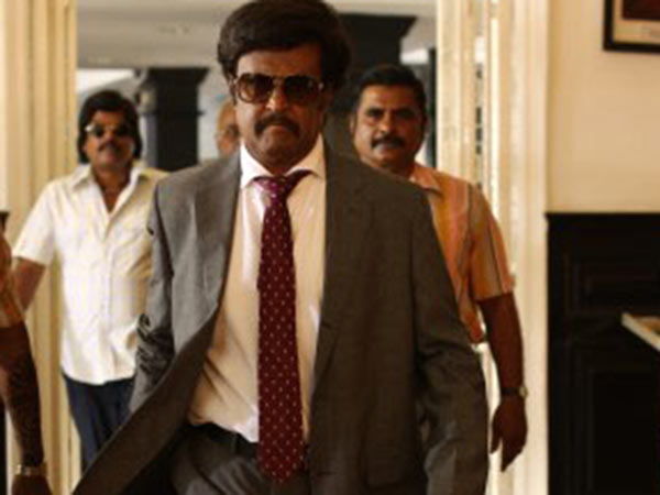 வெளிநாடுகளில்...