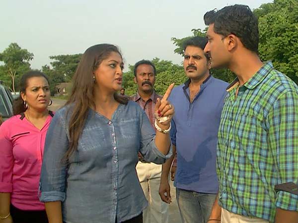 தட்டிறலாம் டார்லிங்