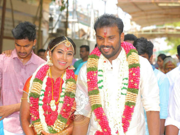 மைனா நந்தினி கார்த்தி