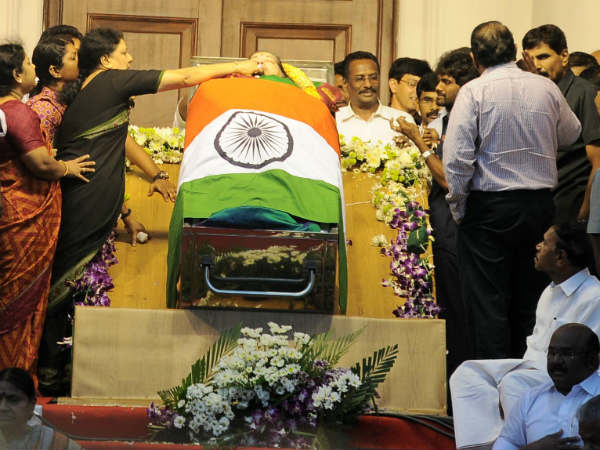 நயன்தாரா 