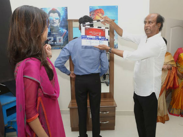 Rajinikanth launches Velai Illa Pattathari 2 