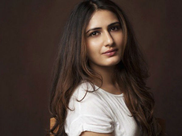 மீண்டும் 