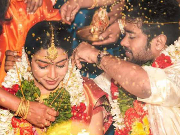 பதிவுத் திருமணம் 