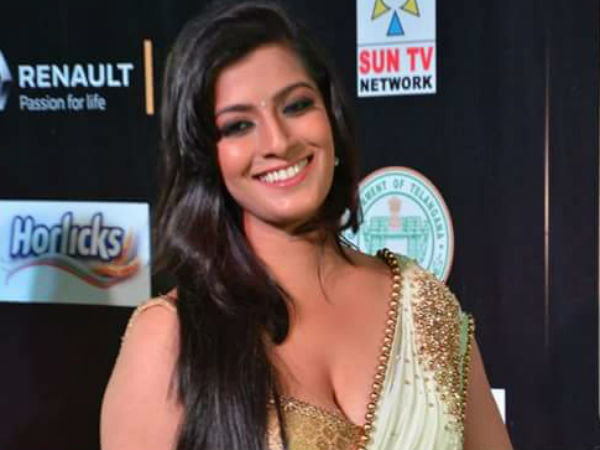 சமூக வலைதளம் 