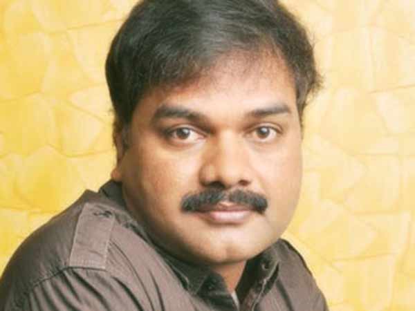 Lyricist Viveka slams popular weekly for its review Lyricist Viveka slams popular weekly for its review