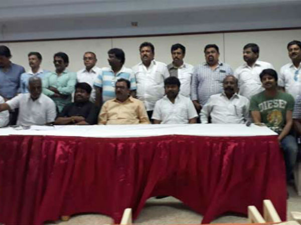 Actor Srikanth urges actors to produce movies 