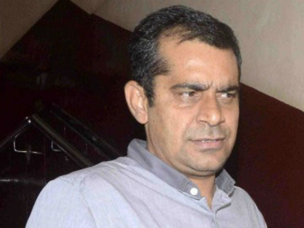  சுபாஷ் கபூர்