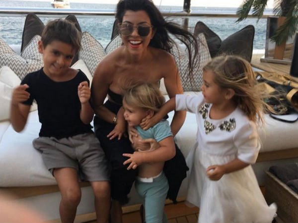  அன்னையர் தினம்