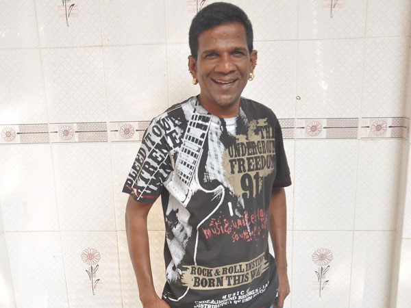 எழுத்தும்... 