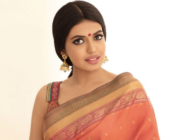 தனுஷ் தனுஷ்