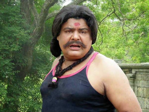 What qualification do you have to make Tamil movies?: Reviewer What qualification do you have to make Tamil movies?: Reviewer