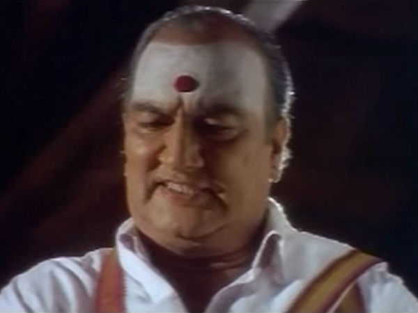 குணச்சித்திர நடிகர் :