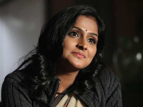 ரம்யா நம்பீசன் 