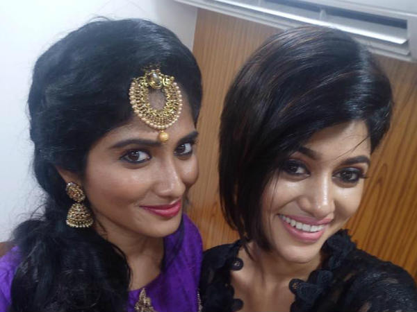 பொய் பொய்யாய் பேசும் ஜூலி