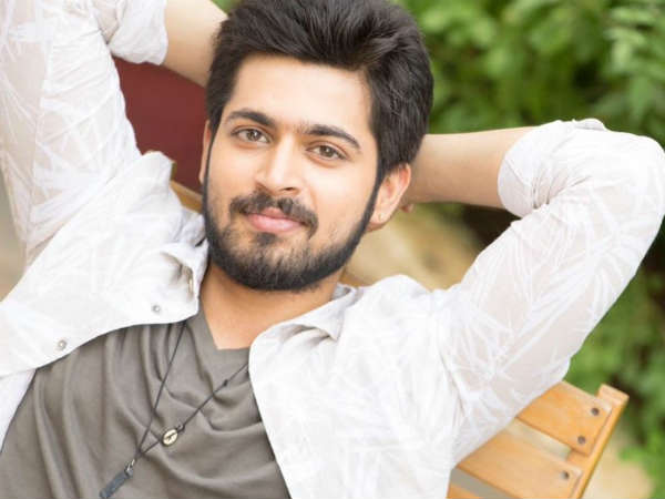 சினிமாவில் லட்சியம்..?