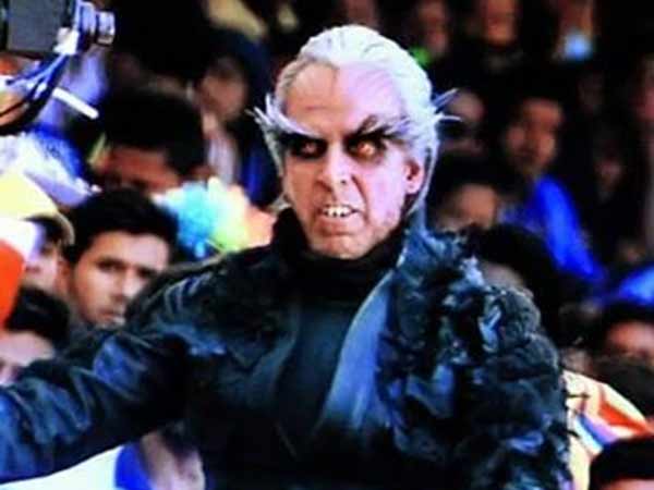 பல கெட்டப்களில் அக்‌ஷய் 