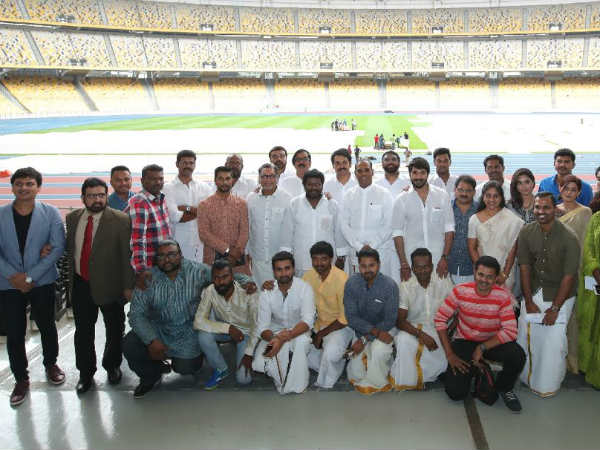 நட்சத்திர கிரிக்கெட் 