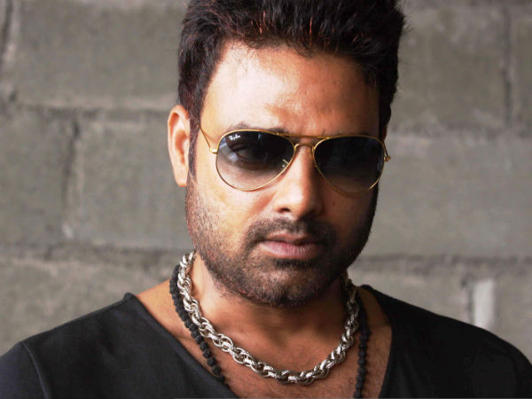 வில்லன் 