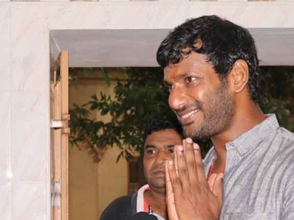 மக்கள் பிரதிநிதி 