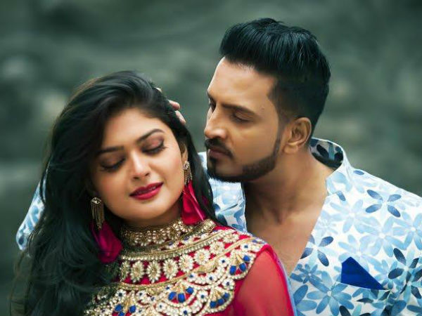 சந்தானம் 