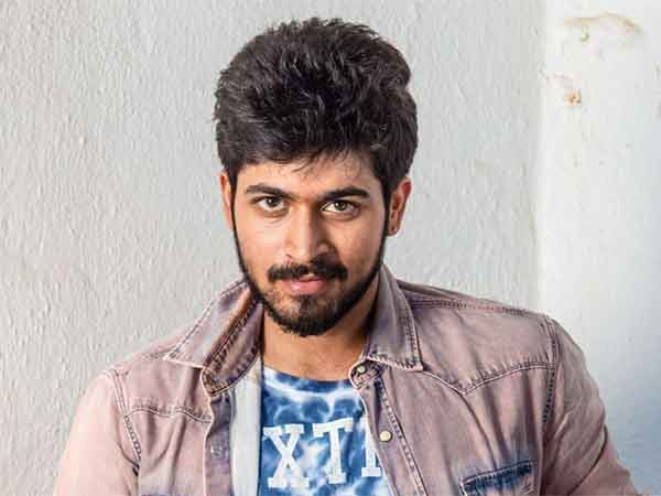 நட்சத்திரக் கலைவிழாவில் ஹரிஷ்