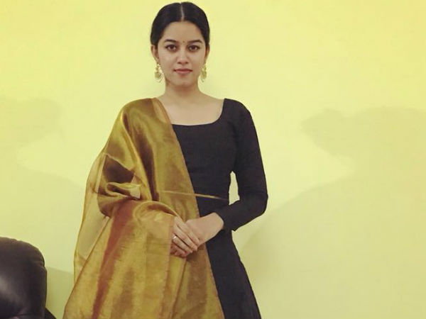 மிருணாளினி