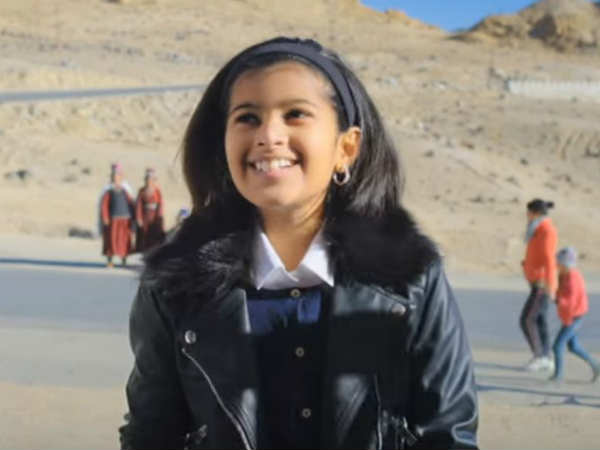 திவ்யா சாஷா