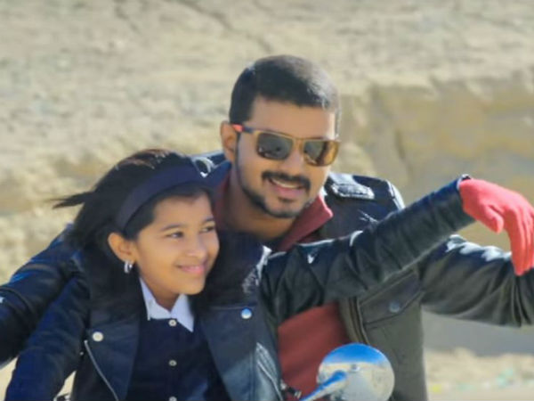 விஜய் மகள் திவ்யா சாஷா