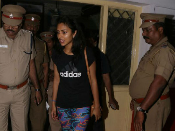 மேனேஜர் 