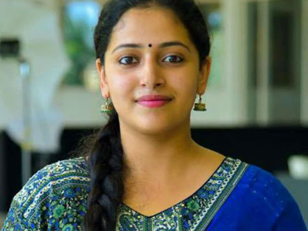 சமாதானம் செய்த அனு சித்தாரா