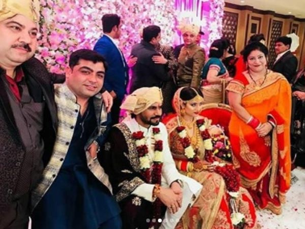 கிசுகிசு 