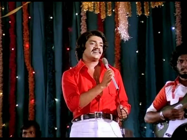 Small director's big hit love movies Small director's big hit love movies