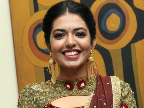 தமிழில் ஷிவானி