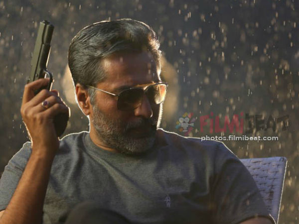 கார்த்திக் நரேன்