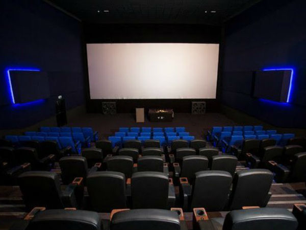 சினிமா ஸ்ட்ரைக்