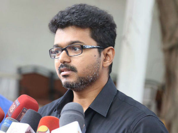 விஜய் குடும்பம்