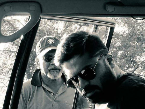 இயக்குனர் 